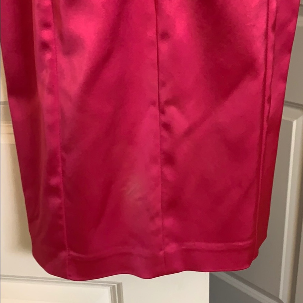 Pink dress - Picture 4 of 5